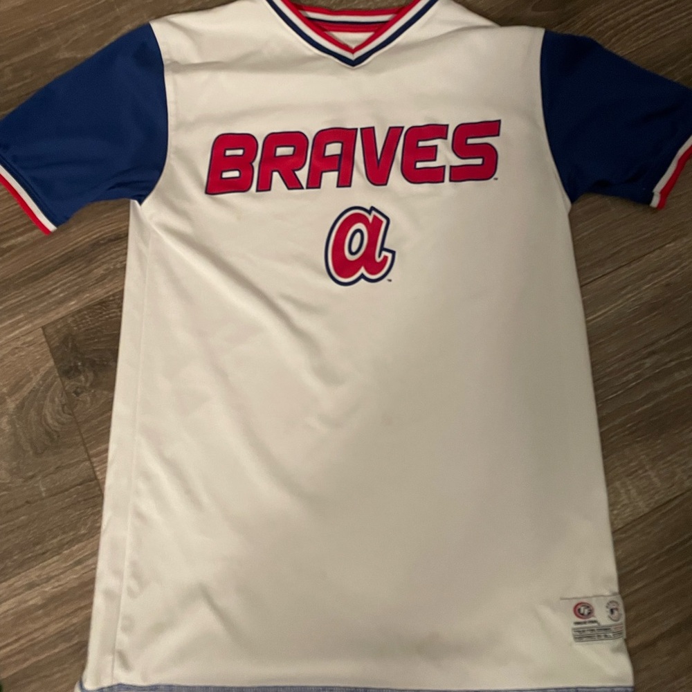 Atlanta braves t-shirt